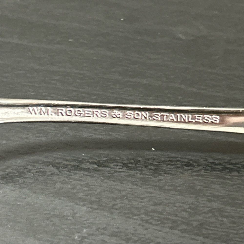 WM Rodger’s & Son Royal Manor Stainless 2 Serving Forks  & Ice Tea Spoon - Picture 6 of 6
